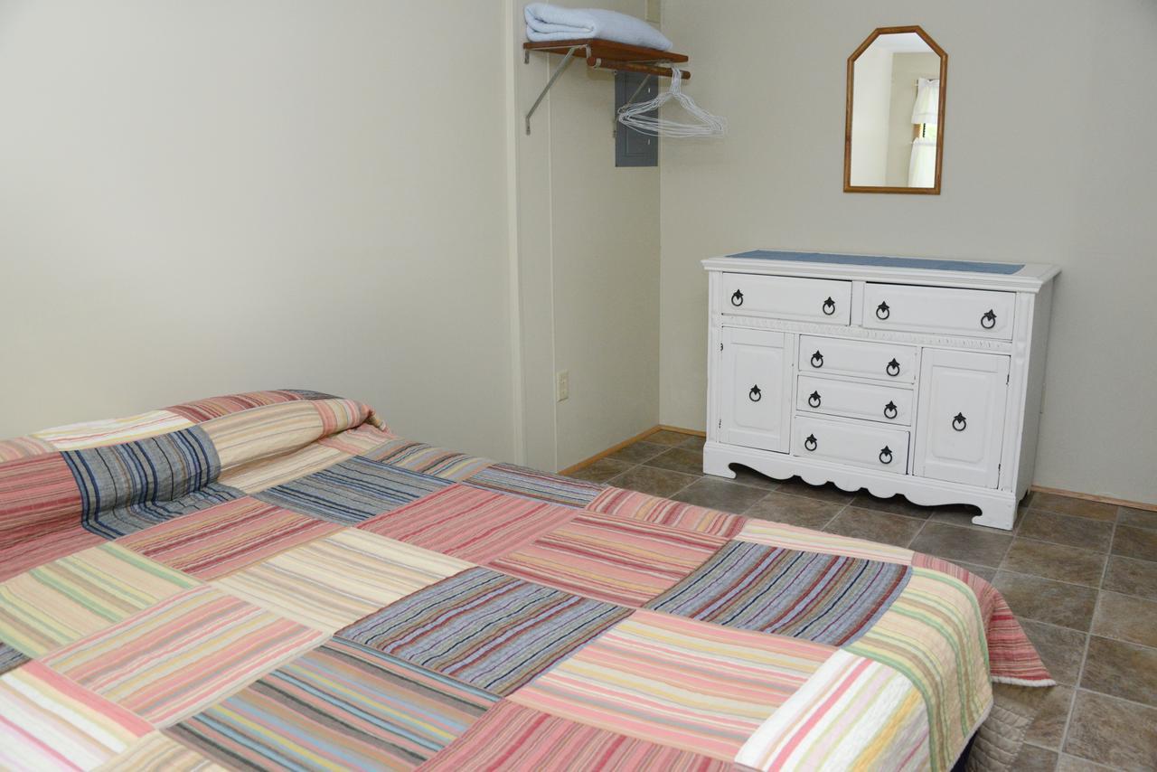 Riverside Resort Richmond Екстериор снимка
