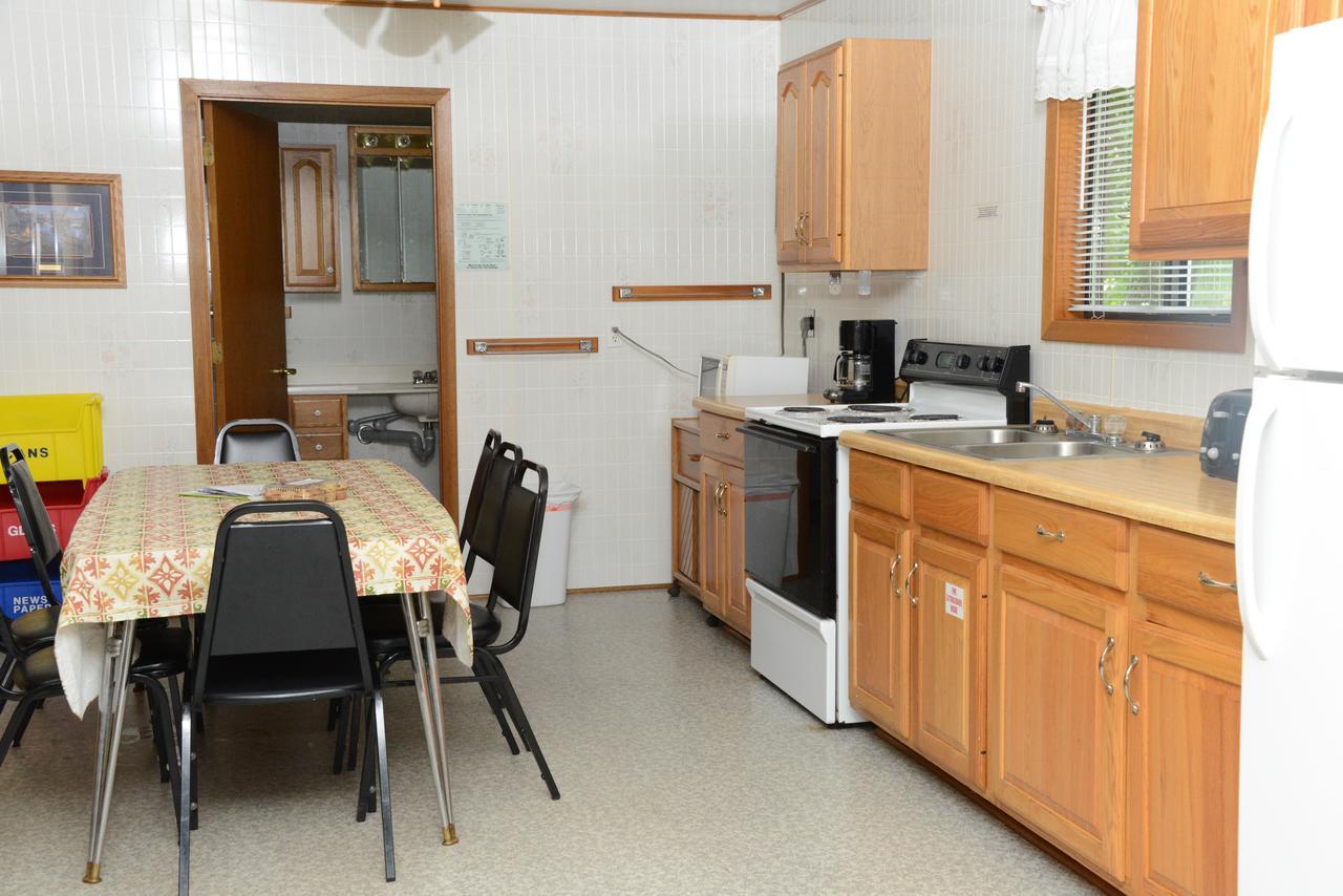 Riverside Resort Richmond Екстериор снимка